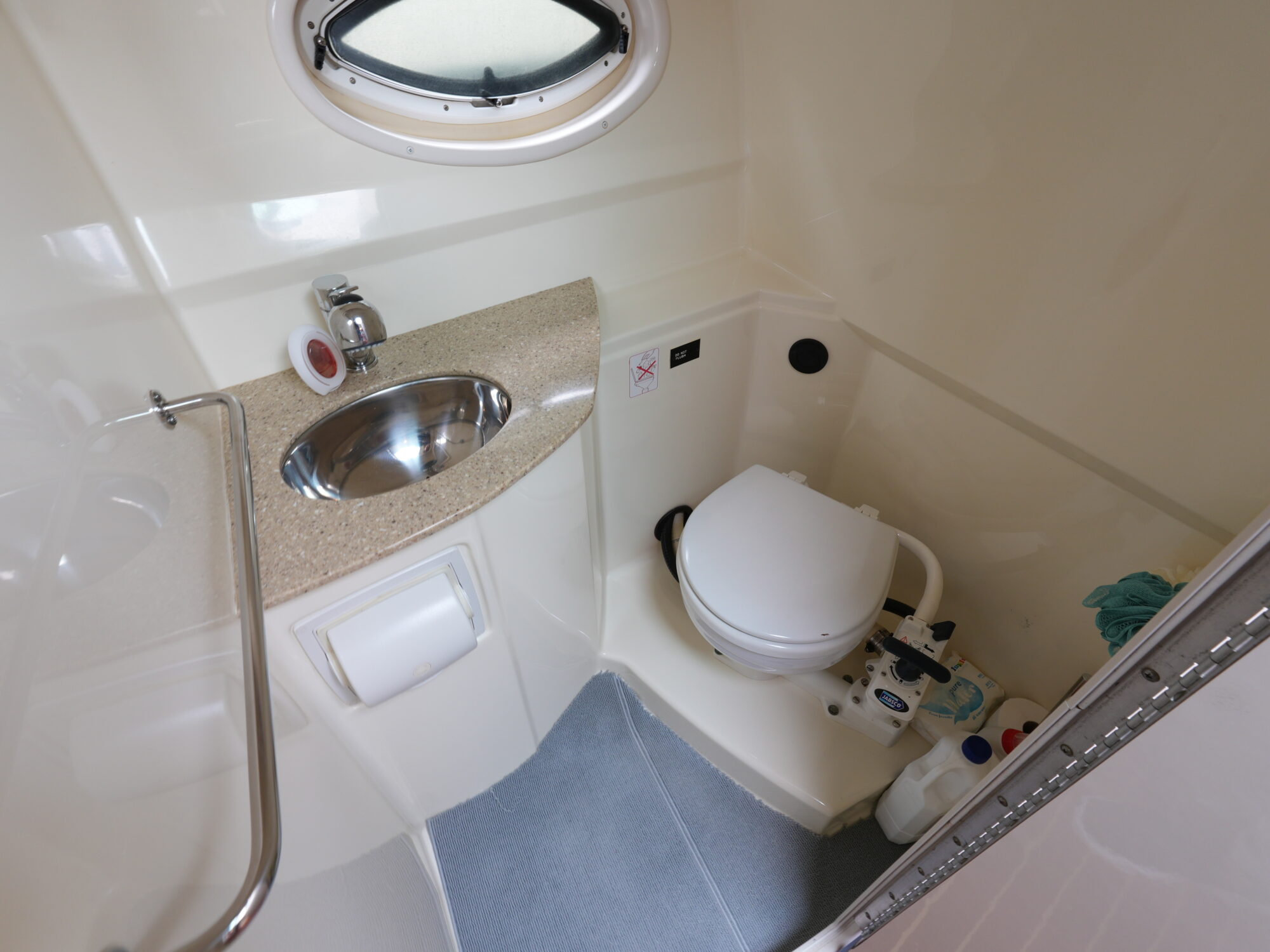 foto: 19 Monterey Monterey 260 Sport Cruiser