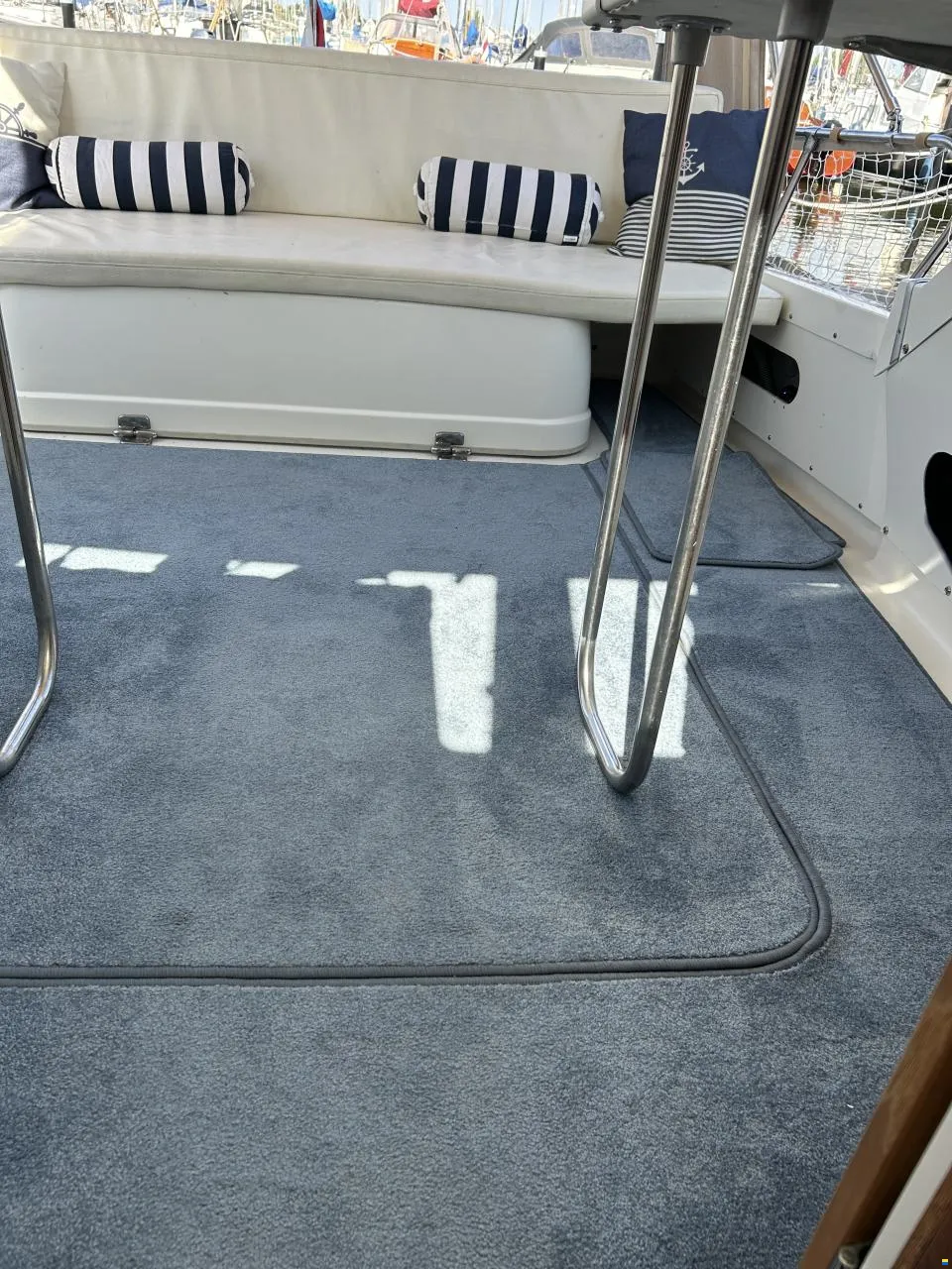 foto: 20 Bertram Bertram 25 Express Cruiser