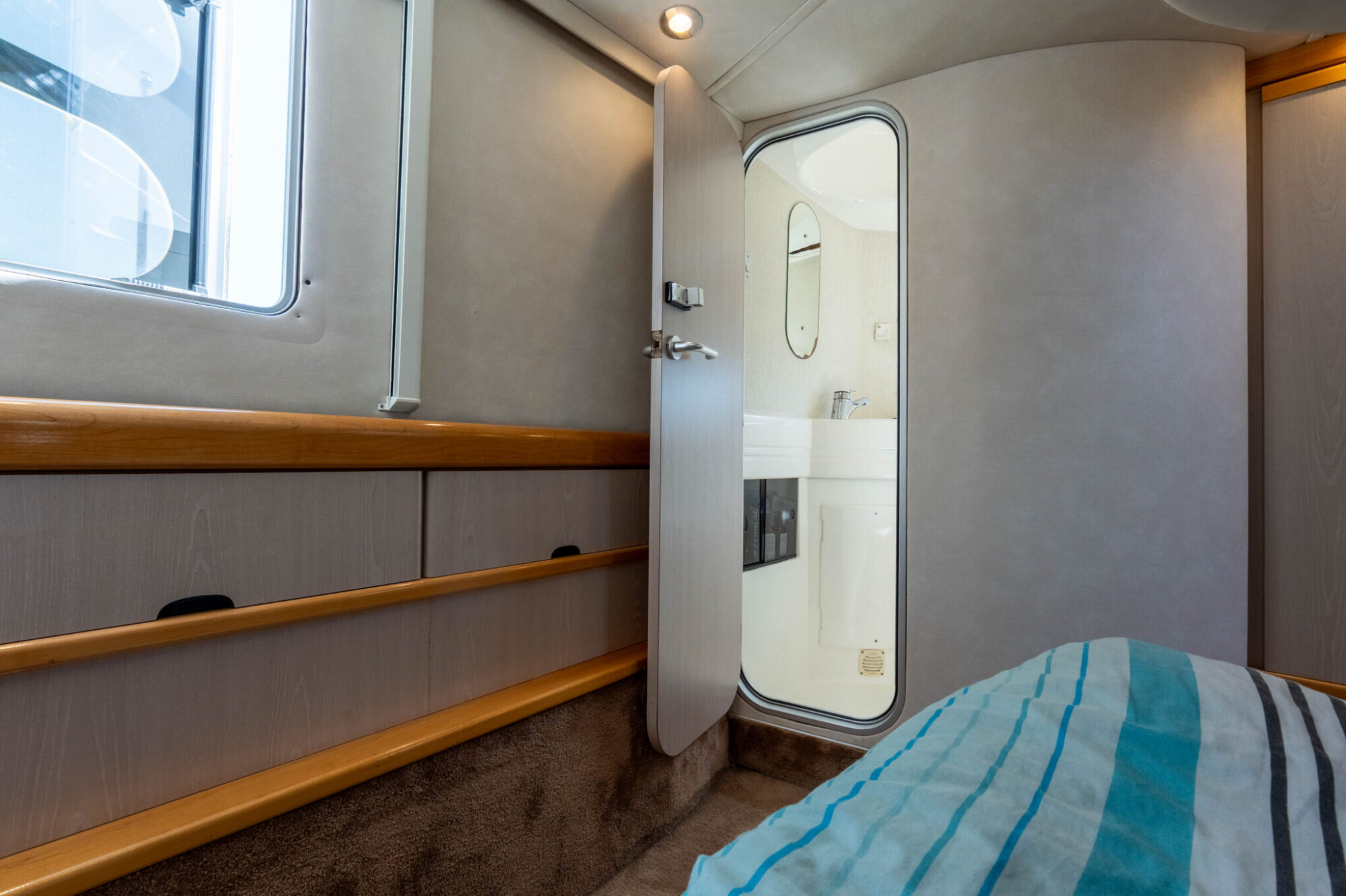 foto: 30 Sealine Sealine Statesmen 450