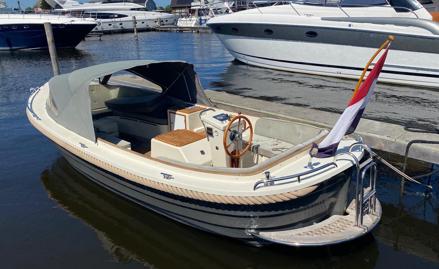 hoofdfoto: 1 Maril 650