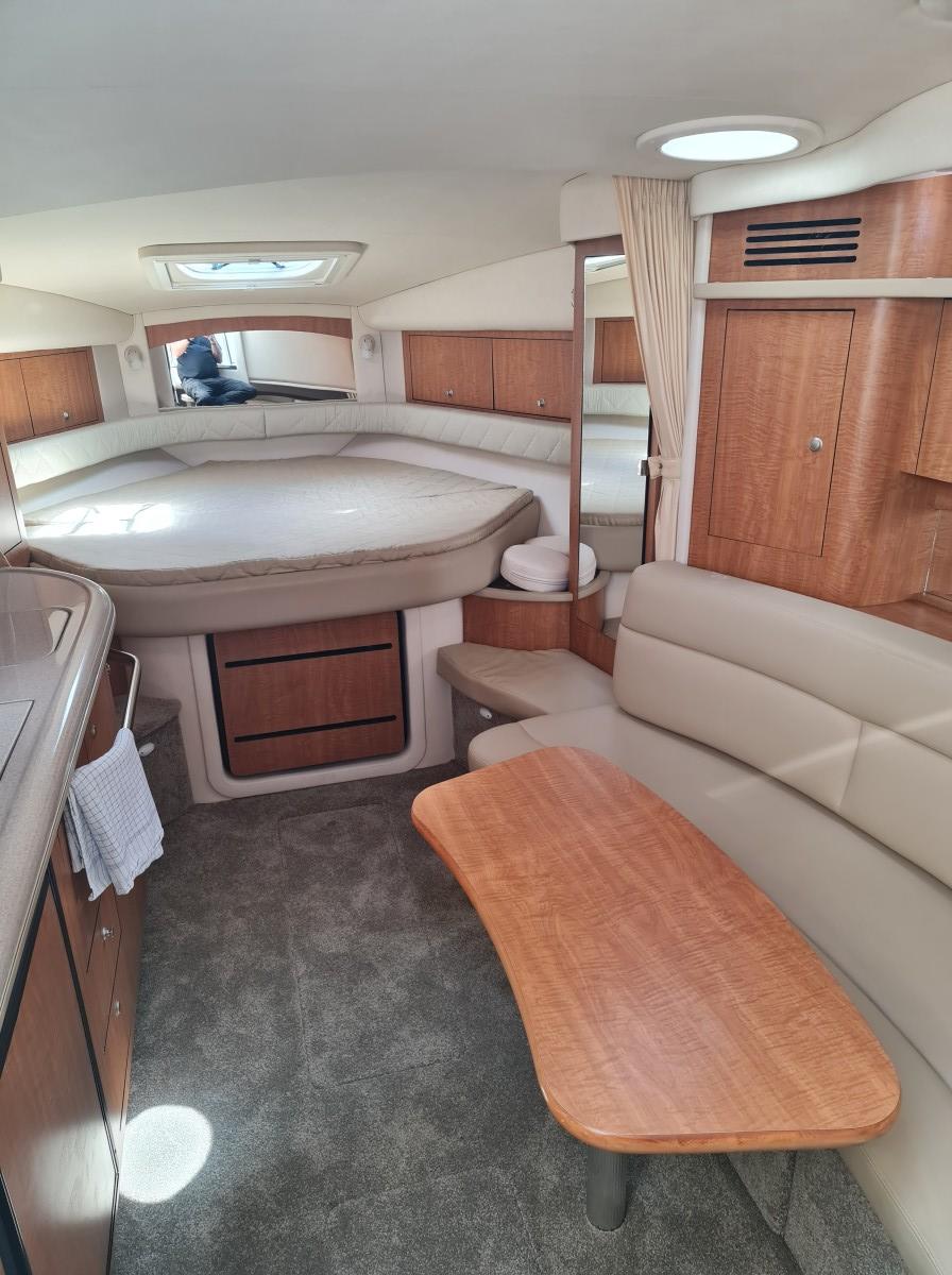 foto: 5 Sea Ray 375 Sundancer
