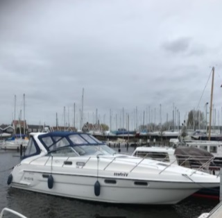 foto: 4 Sealine 37S
