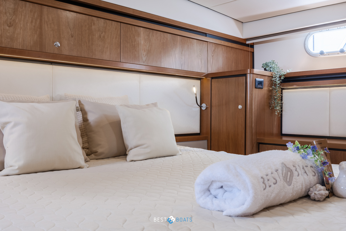 foto: 57 Linssen Grand Sturdy 450 AC Variotop