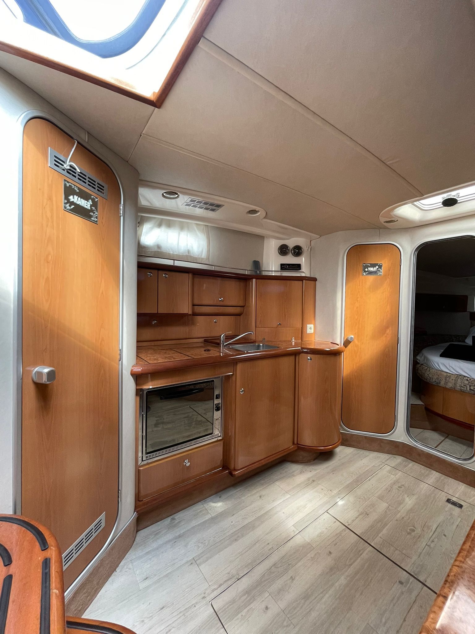 foto: 18 Sealine S37