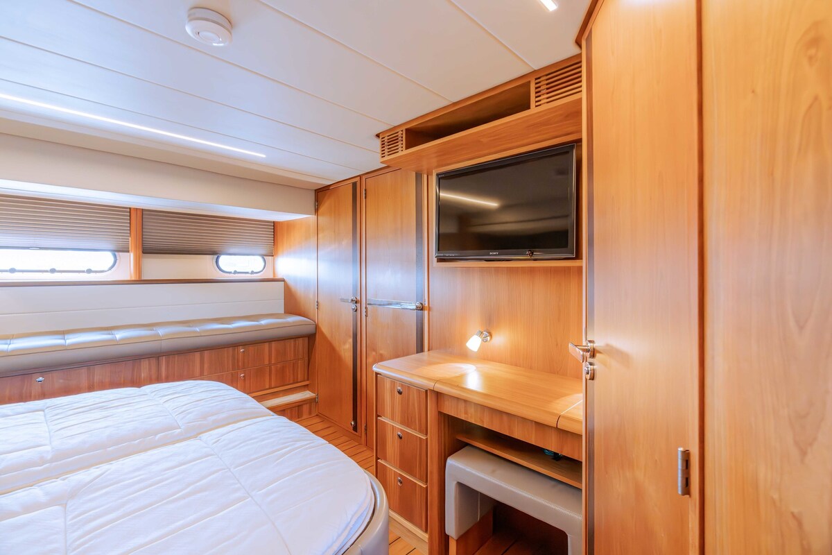 foto: 149 Linssen Grand Sturdy 590 AC Wheelhouse L-Class