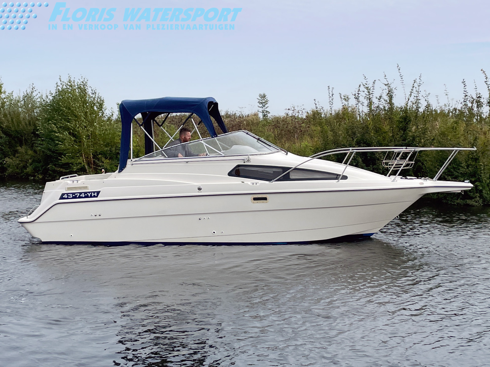 foto: 12 Bayliner 2655 Ciera