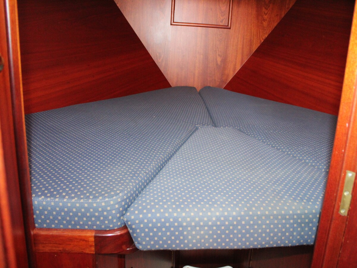 foto: 19 Ankertrawler  35 AK 