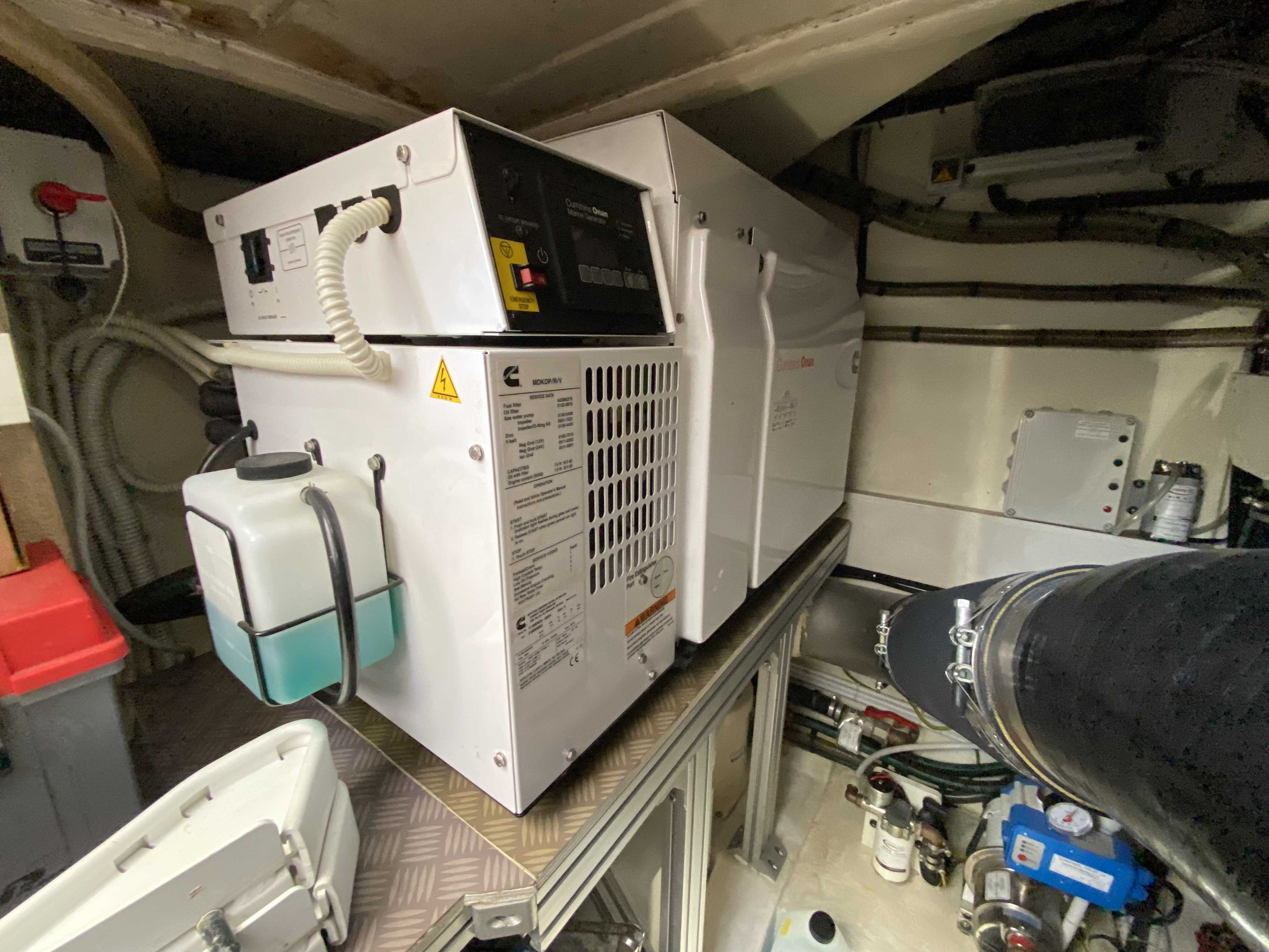 foto: 19 Ferretti 550