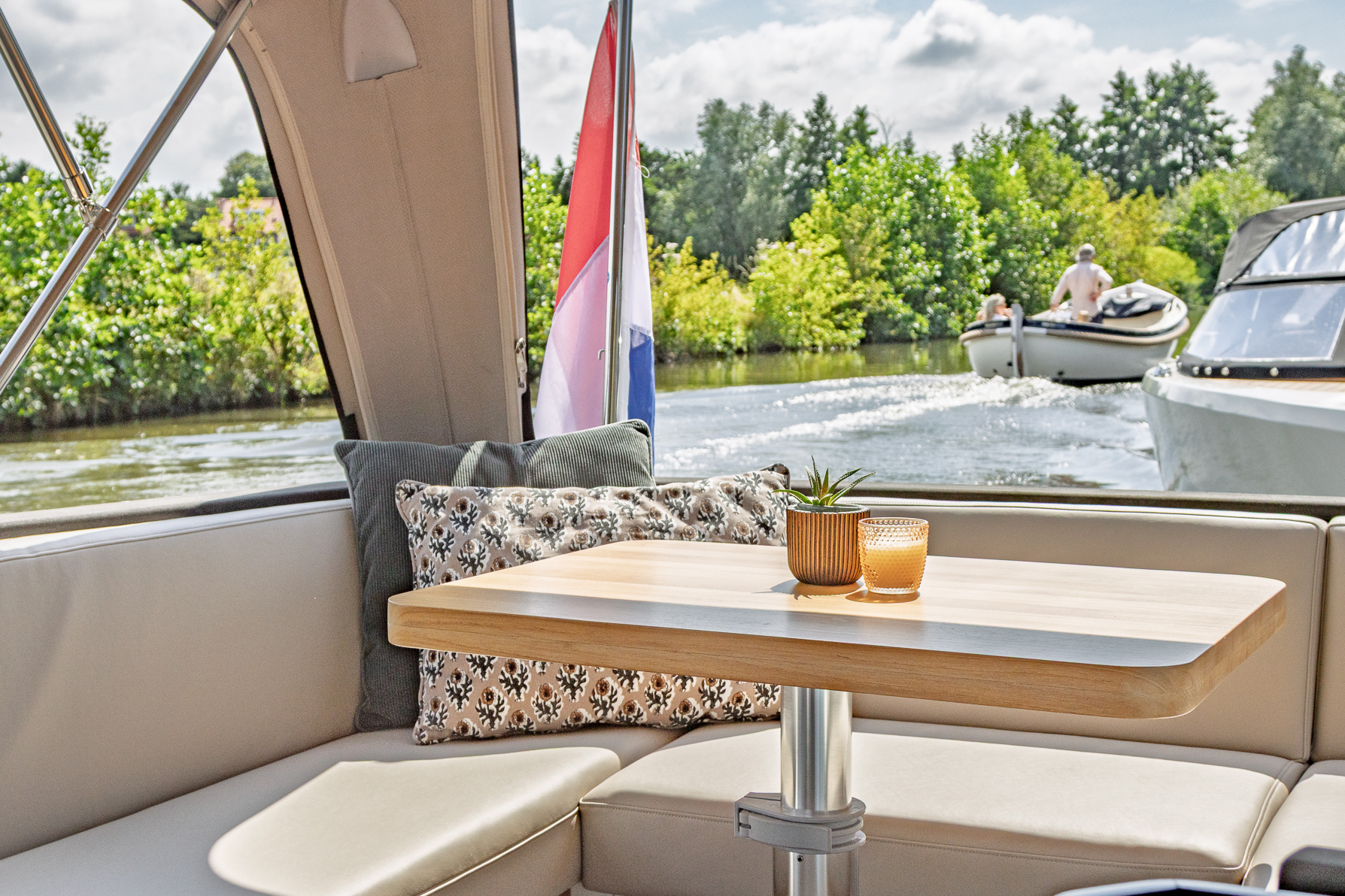 foto: 27 Crown yachts Crown Keyzer S33