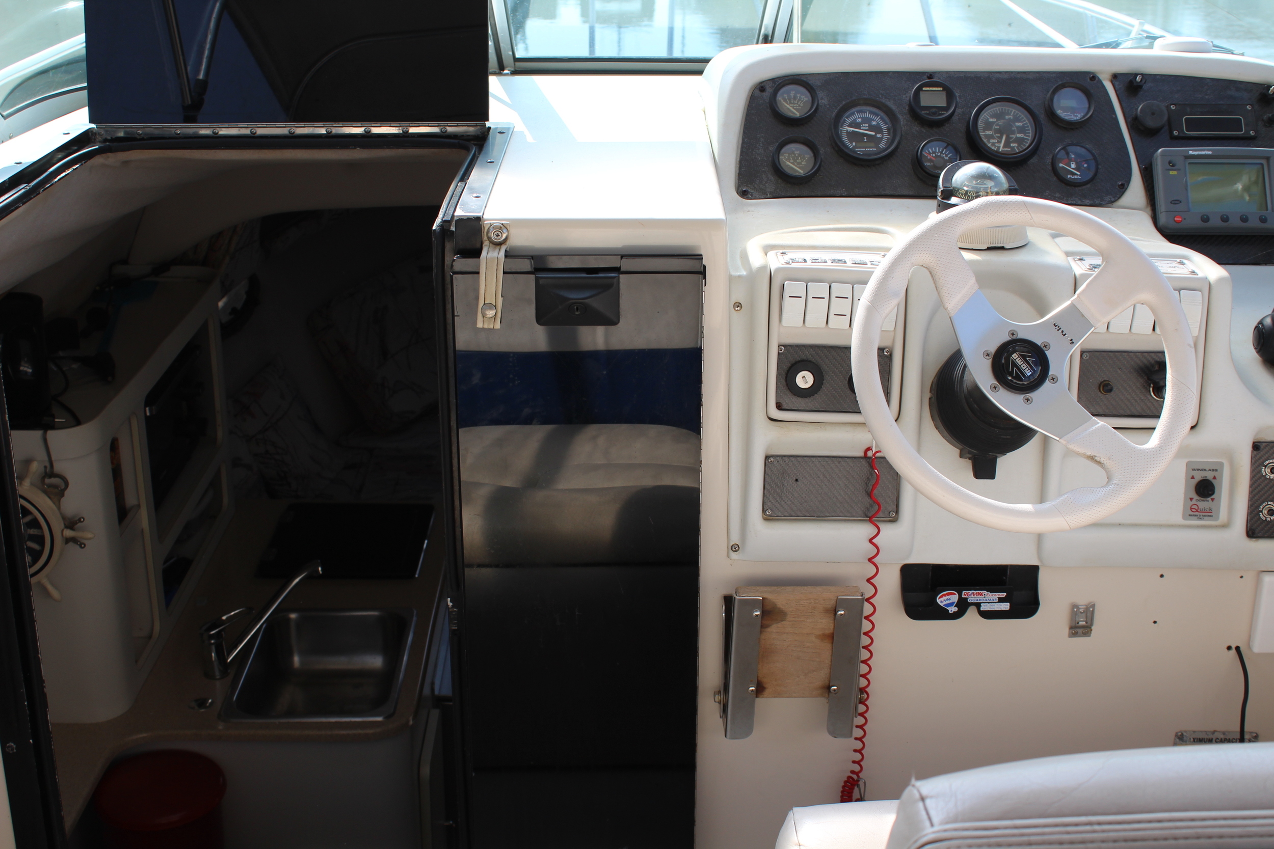 foto: 31 Crownline 250 CR Diesel Speedcruiser