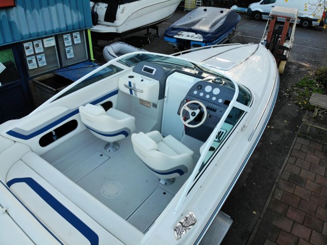 foto: 15 Powerquest 270 Laser