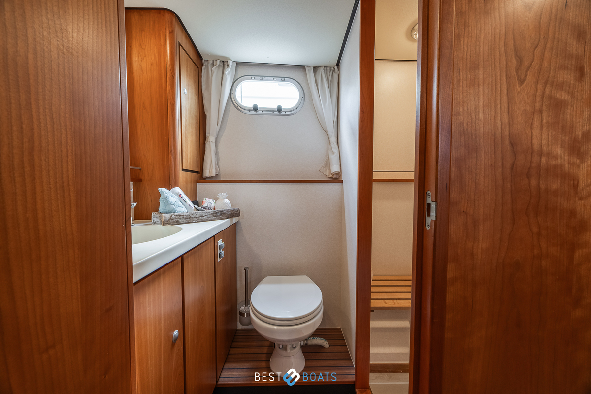 foto: 39 Linssen Grand Sturdy 40.9 AC