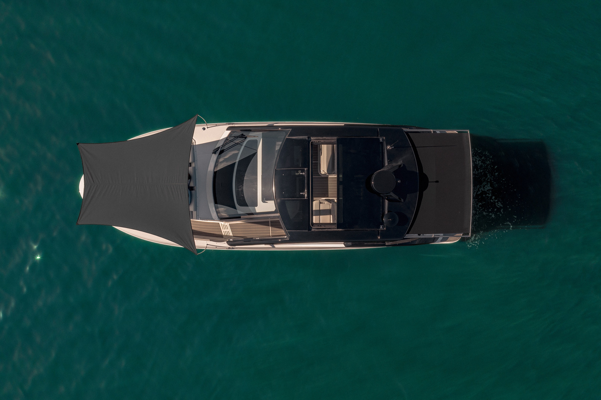 foto: 45 Sea Ray Sundancer 370