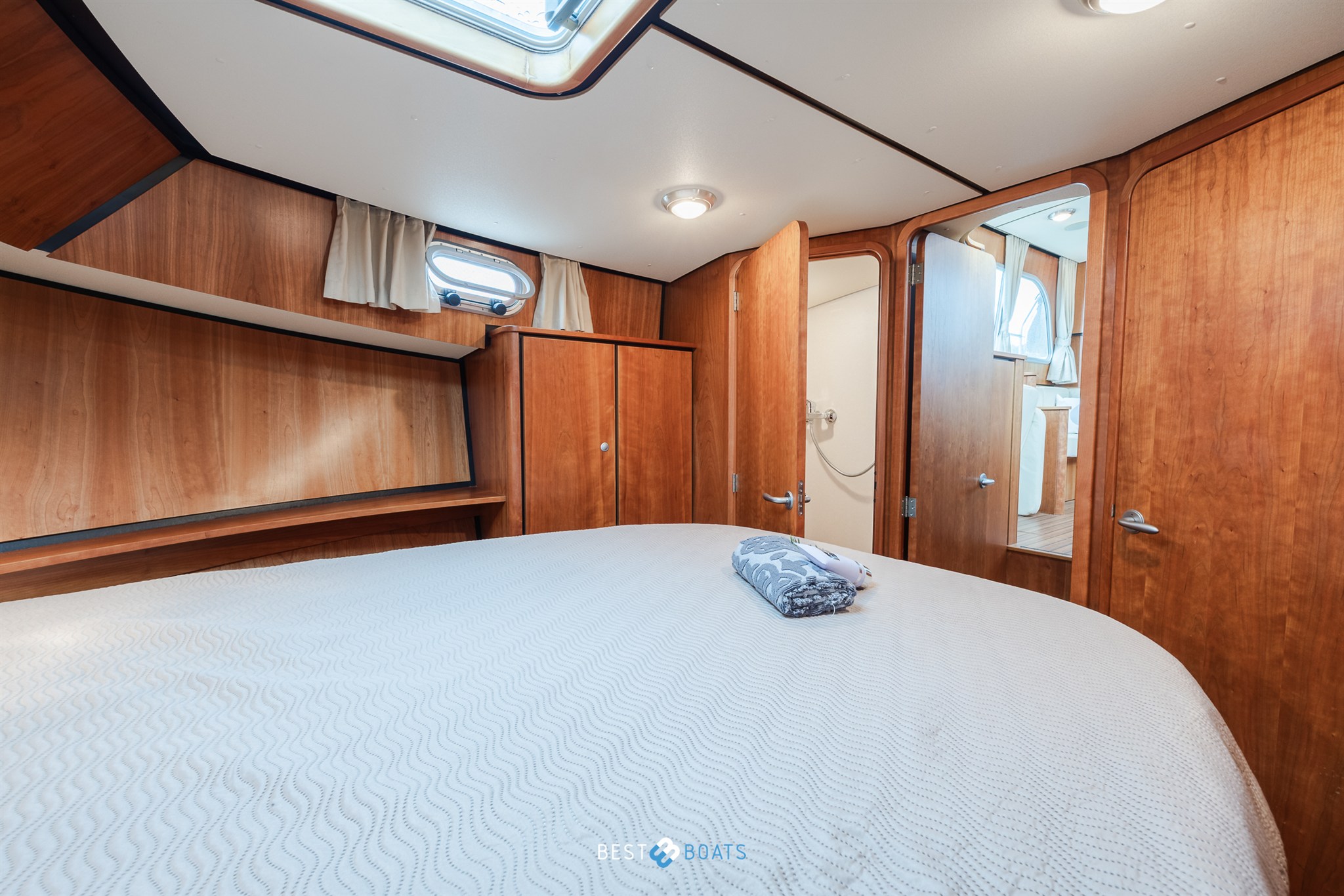 foto: 30 Linssen Grand Sturdy 34.9 AC