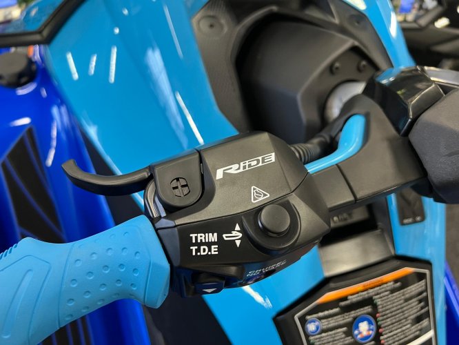 foto: 11 Yamaha Boats GP1800R HO