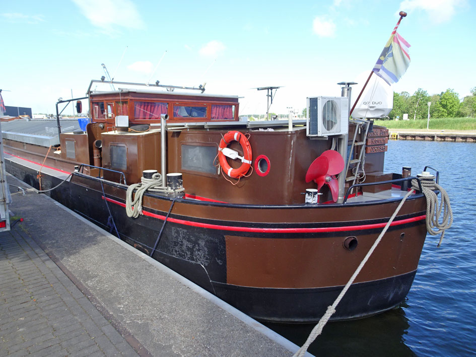 foto: 38 Spits B&B Varend Woonschip 39.09 met CvO