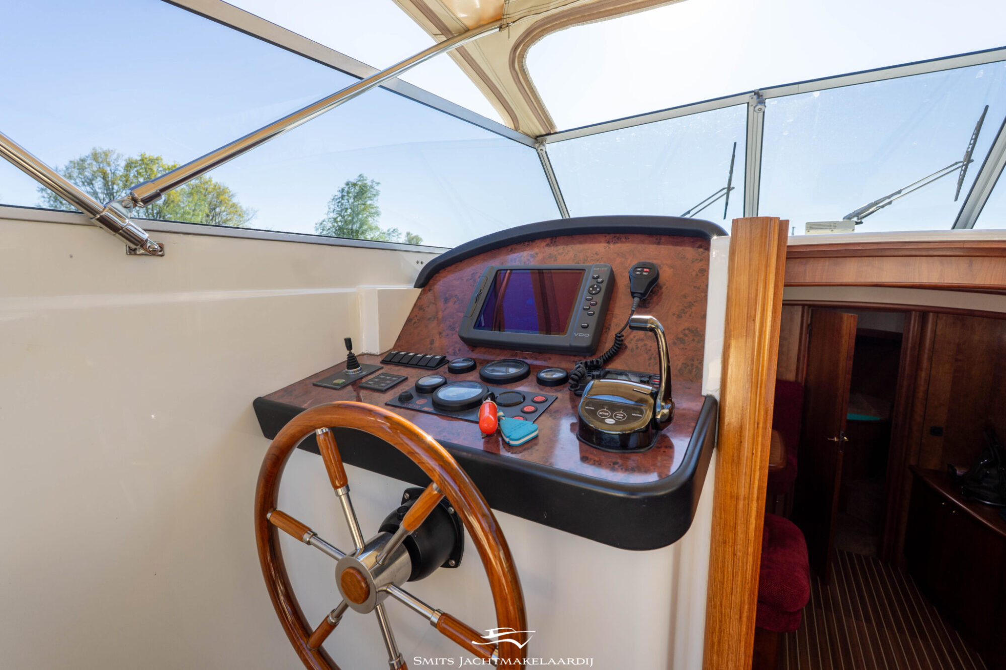 foto: 106 Tryvia Tryvia 1100 OK Cabrio Spiegeldeur