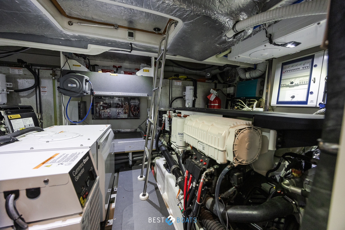 foto: 68 Absolute  Navetta 52