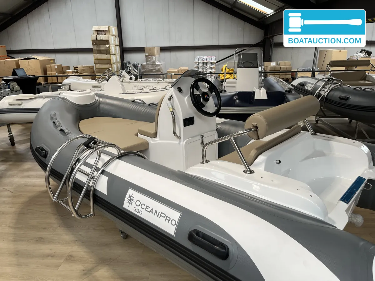 foto: 11 Ocean Pro 390