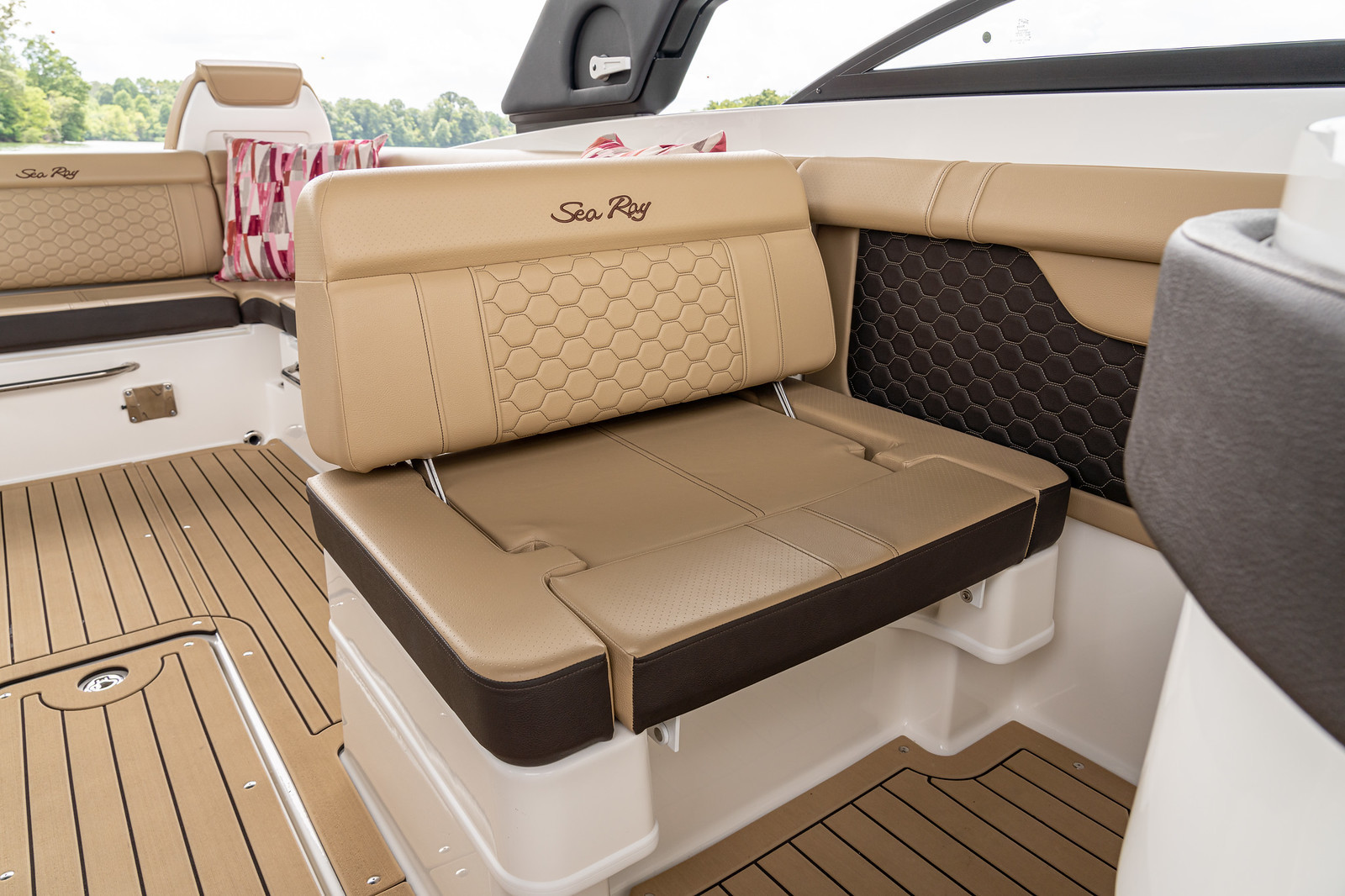 foto: 15 Sea Ray SDX 290