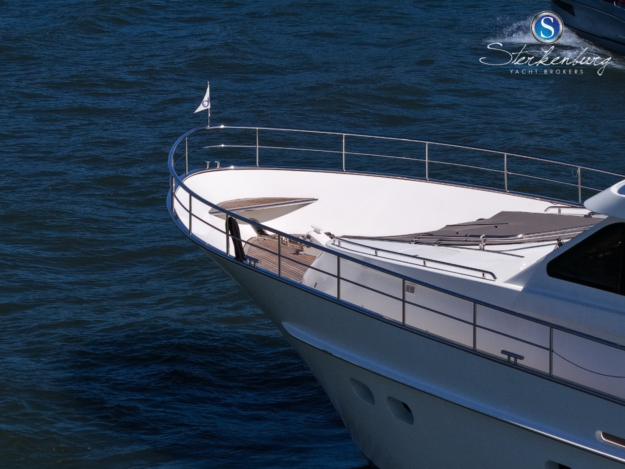 foto: 28 Van der Valk Continental II 2300 ALU-IPS