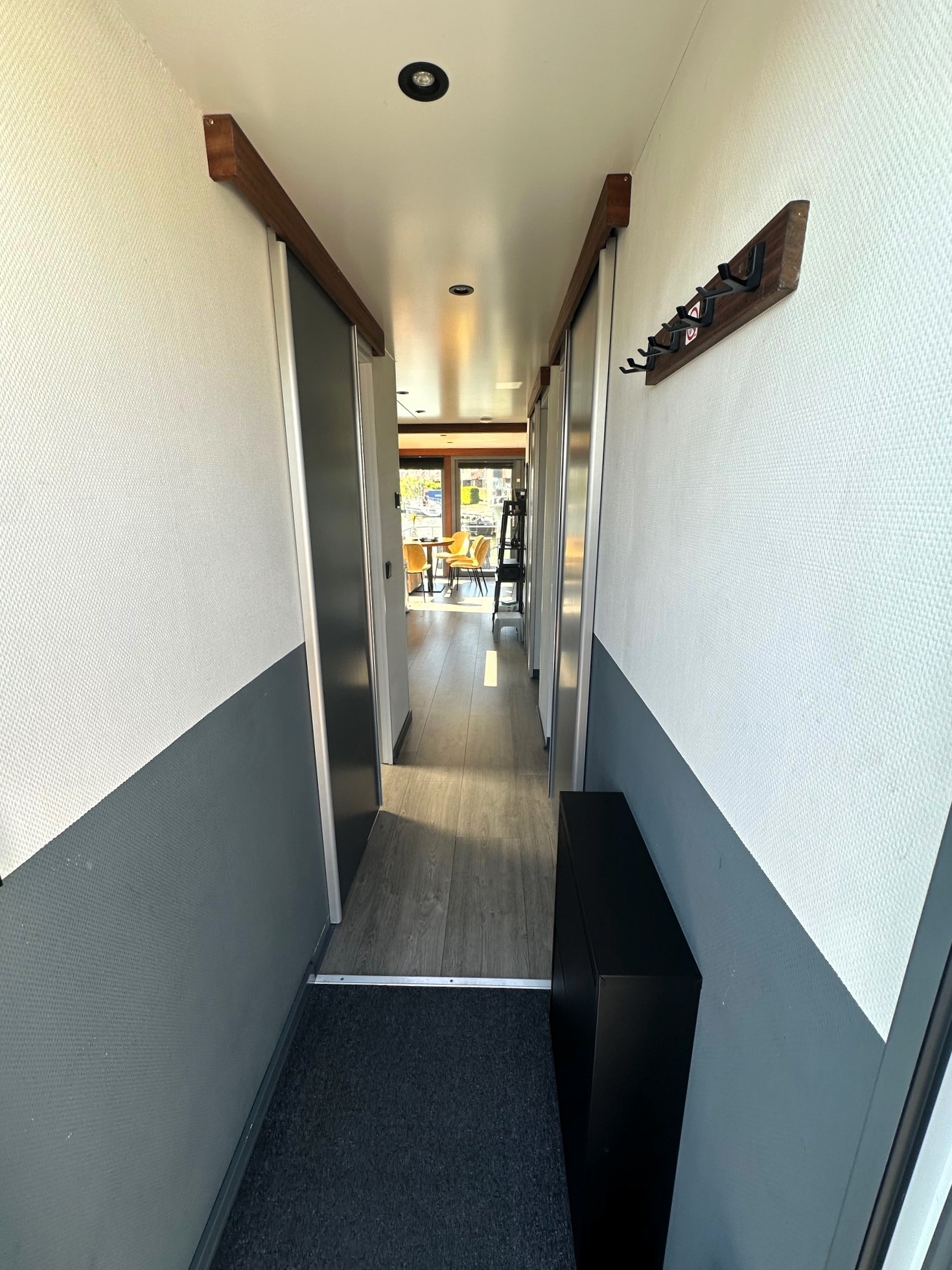 foto: 16 Havenlodge Castalia Houseboat