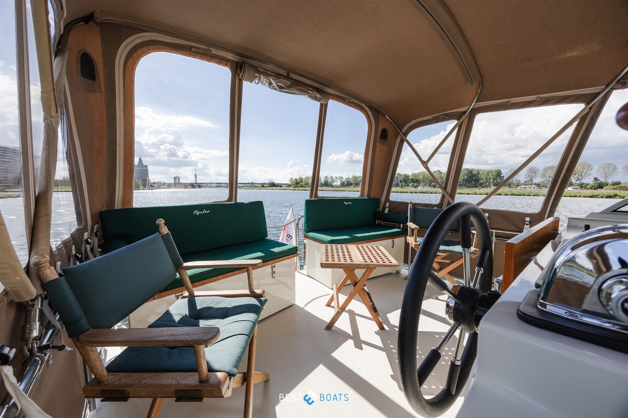 foto: 31 Linssen Grand Sturdy 34.9 AC
