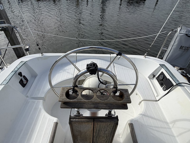 foto: 30 Beneteau Oceanis 321