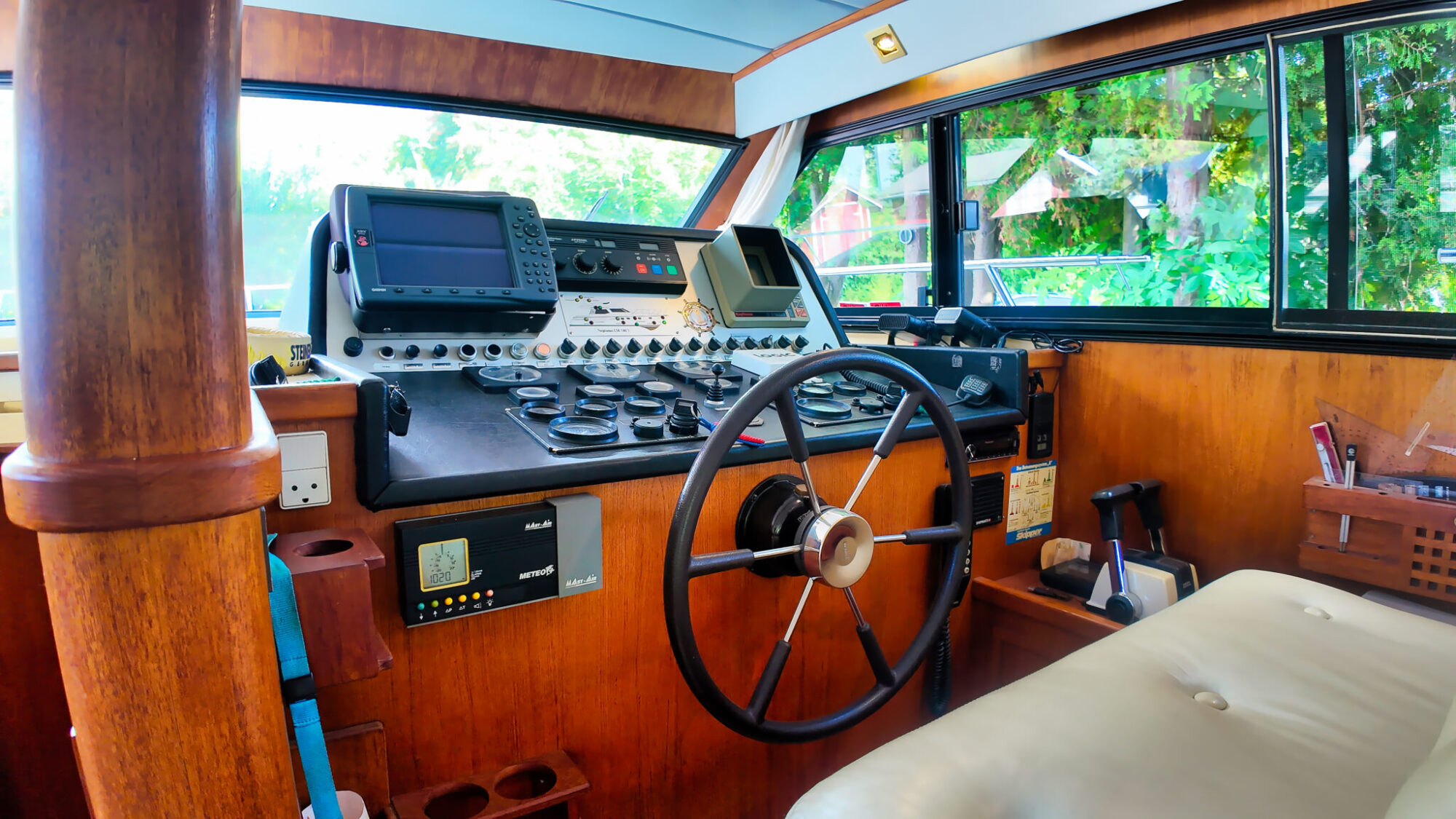 foto: 49 Neptunus Neptunus 138 / 46 Flybridge Sedan