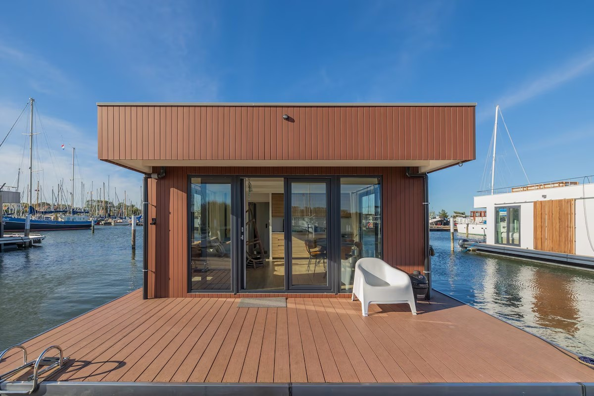 foto: 27 Surla 15 Houseboat Zelfvoorzienend