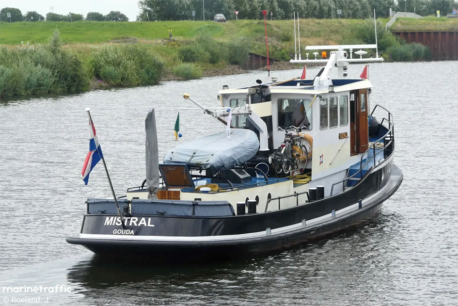 foto: 43 Directievaartuig 17.83 met UBC certificaat