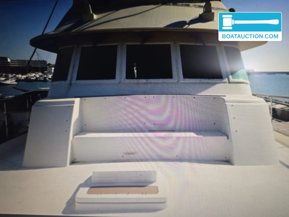 foto: 14 Hatteras 72