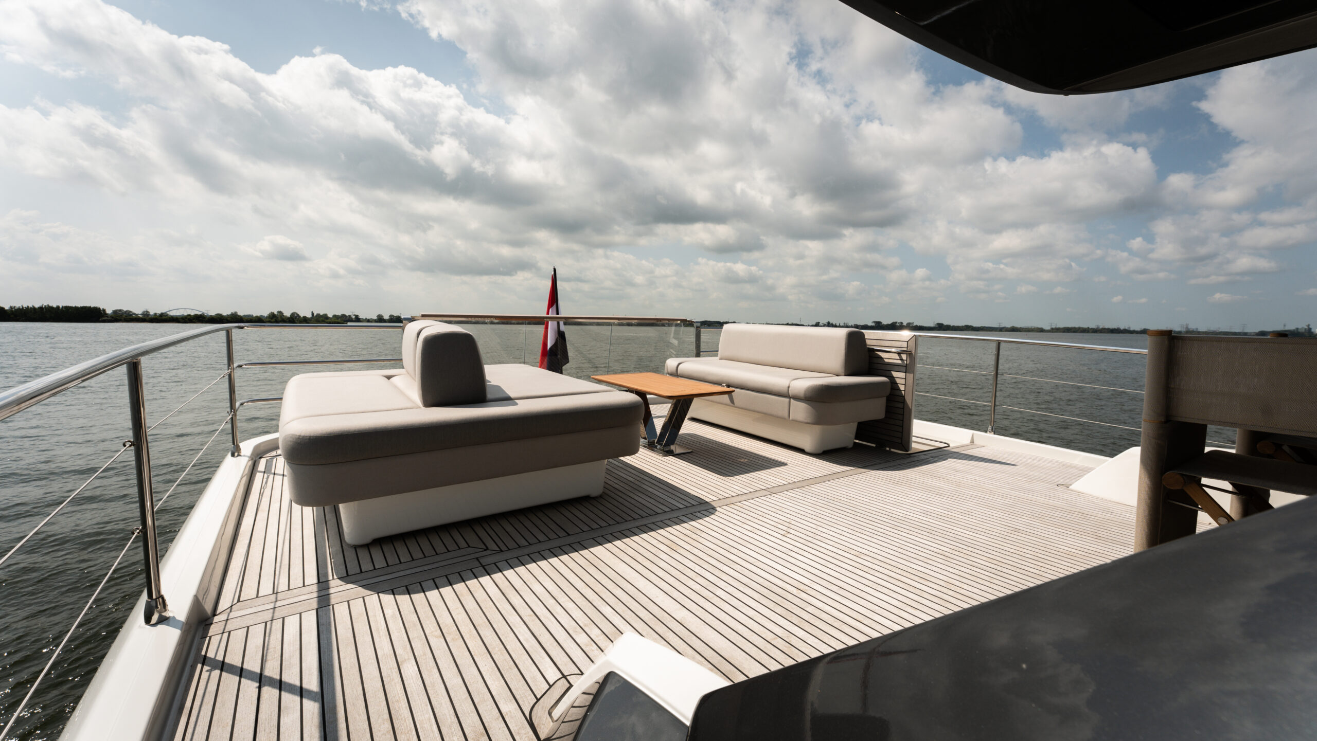 foto: 124 Prestige X70