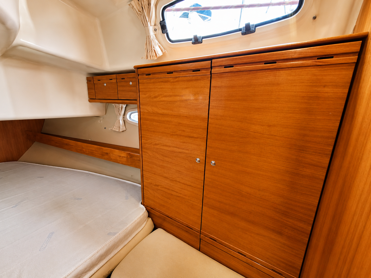 foto: 30 Bavaria 42-3 Custom Line