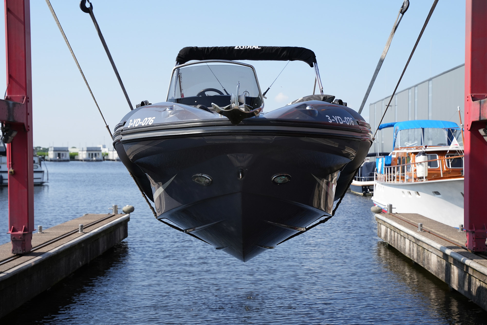 foto: 28 Zodiac N-ZO 680 