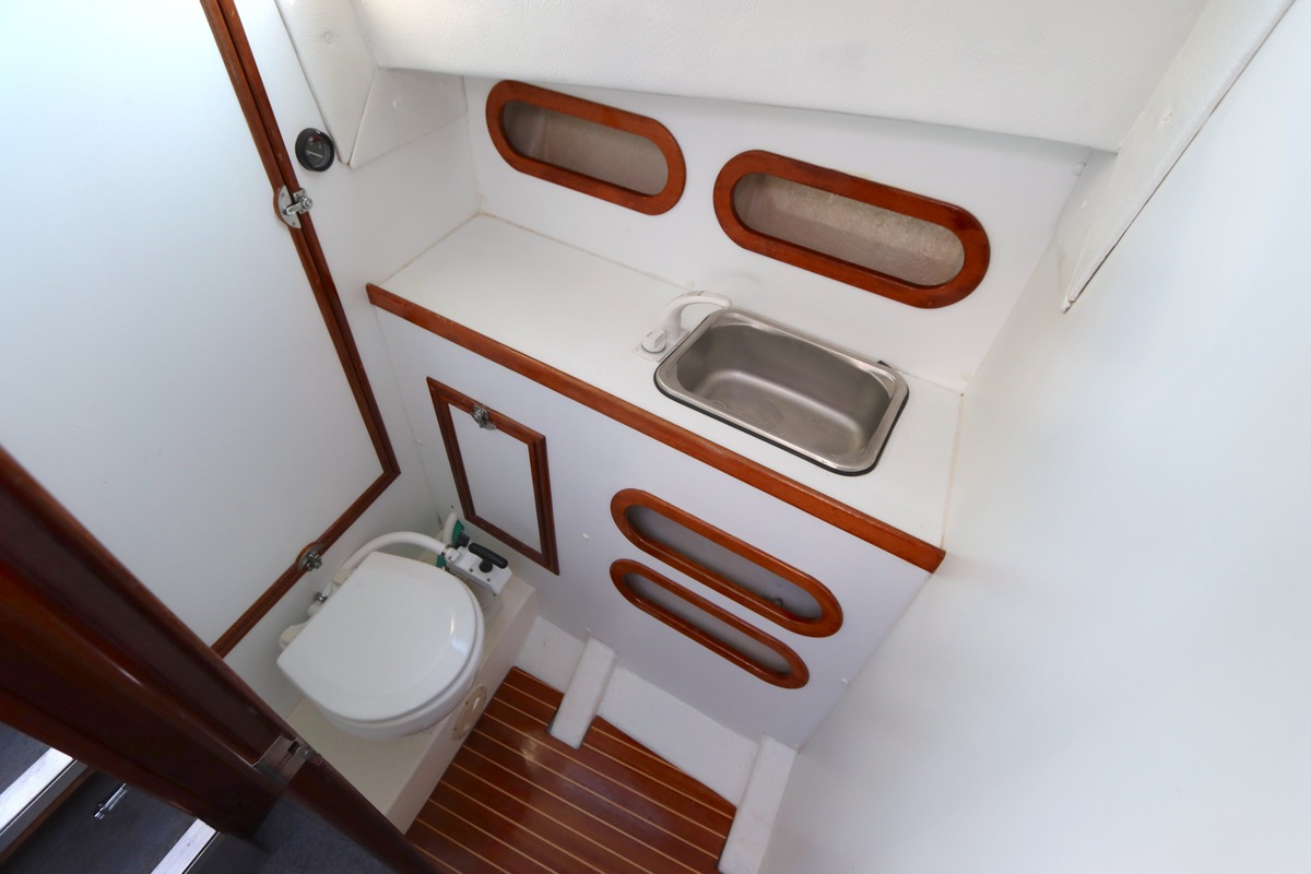 foto: 25 Lochin  333 Workboat