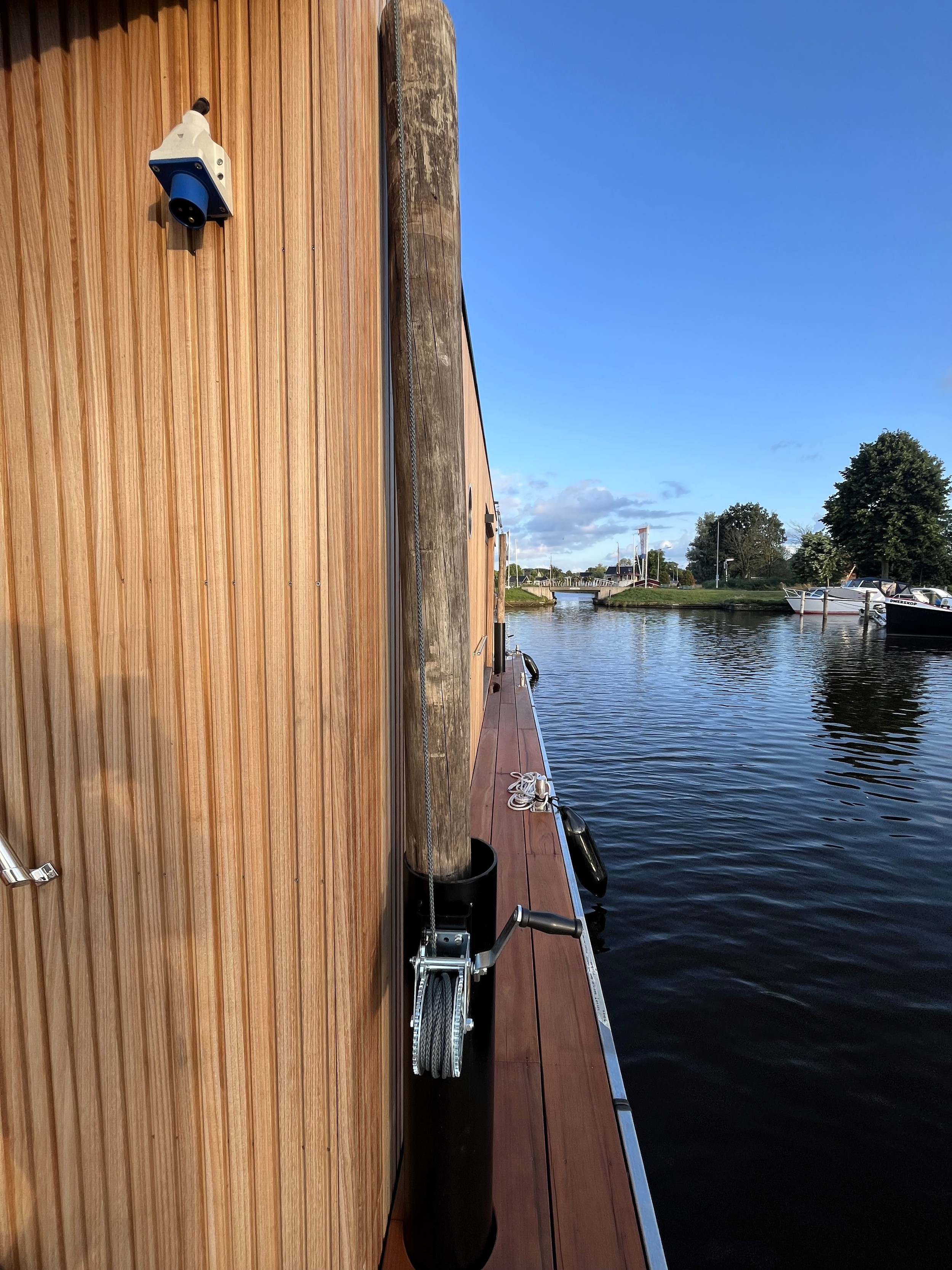 foto: 35 Surla 12 Houseboat Met (koop)ligplaats