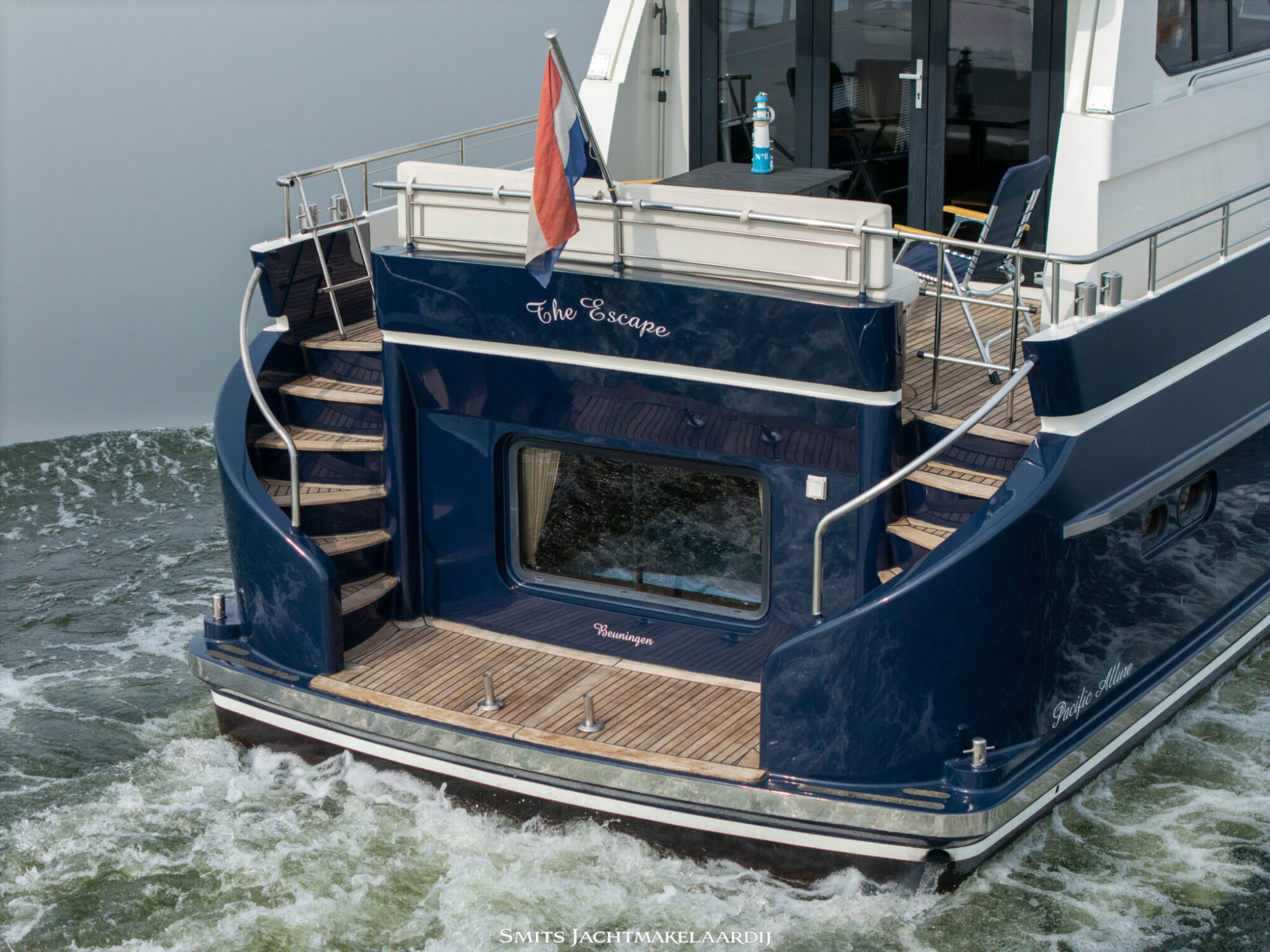 foto: 128 Pacific Pacific Allure 148 VS