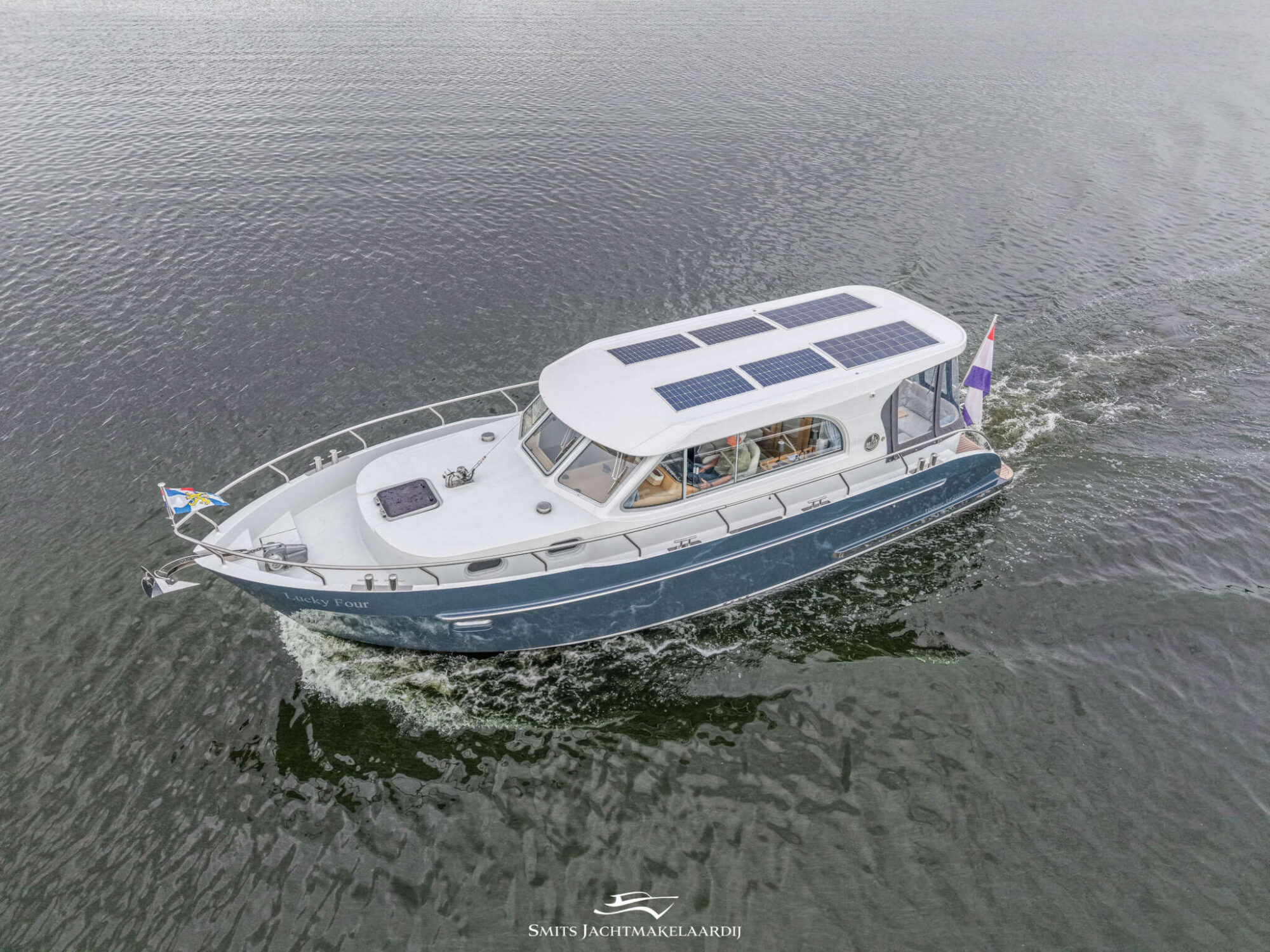 foto: 53 Vedette Vedette 33 Salon Comfort Line