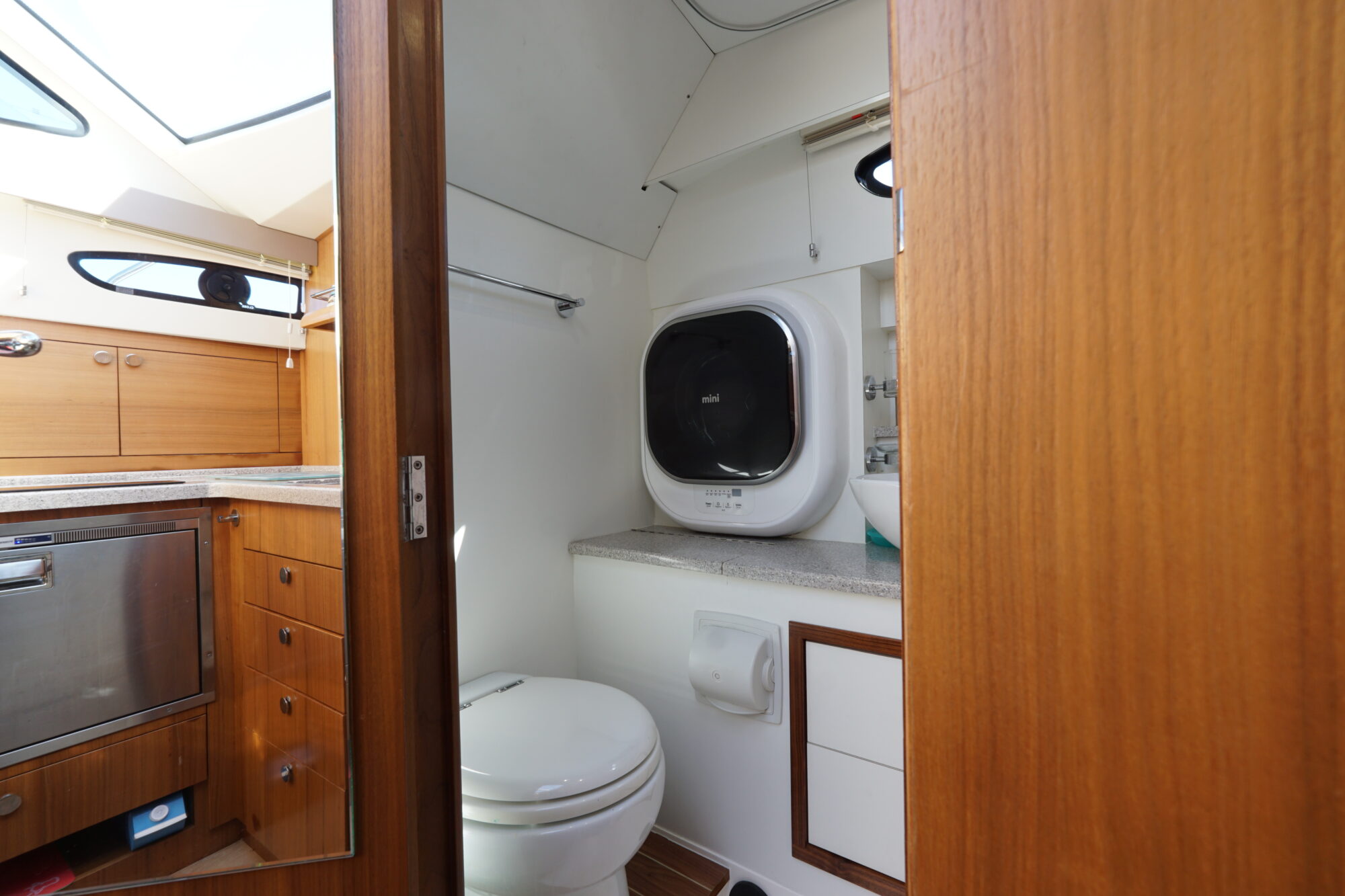 foto: 35 Haines Haines 32 Offshore