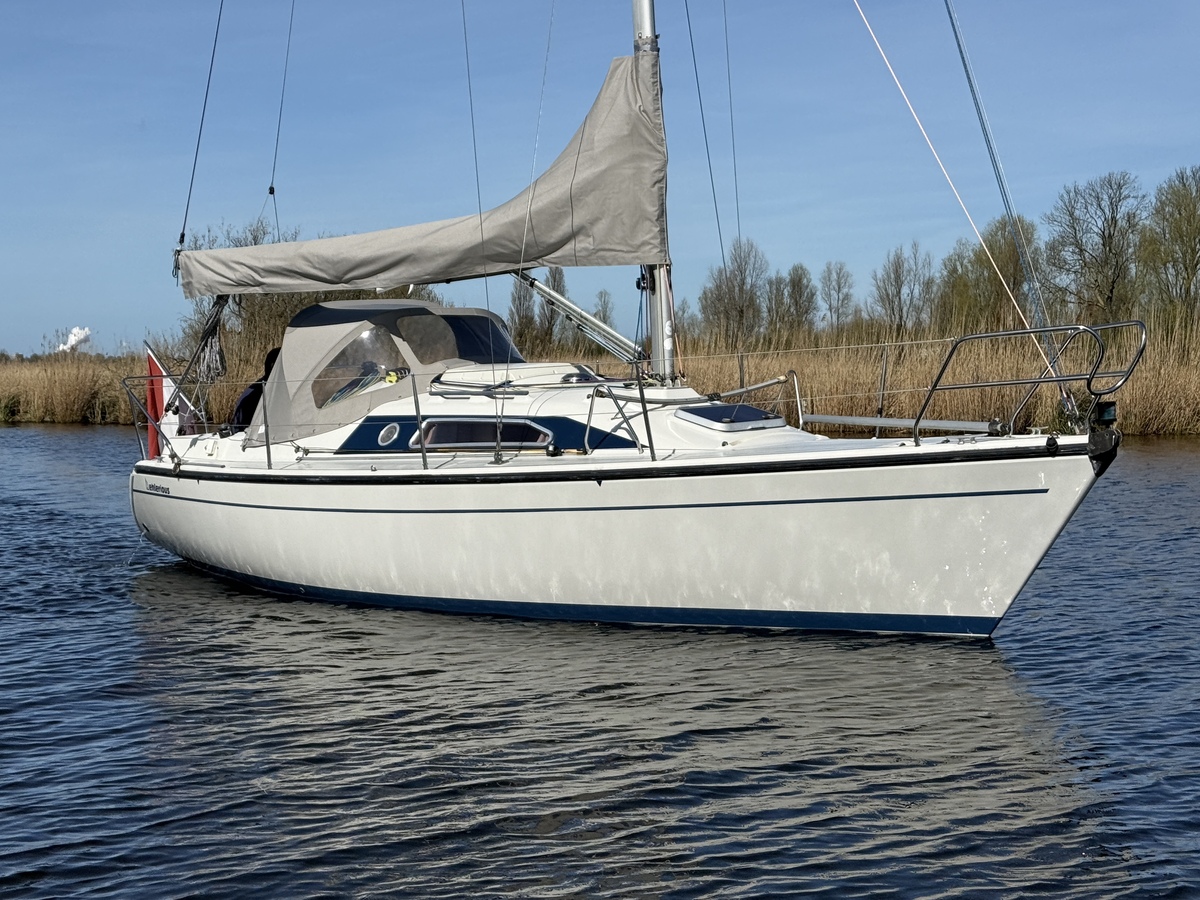 hoofdfoto: 1 Dehler 28