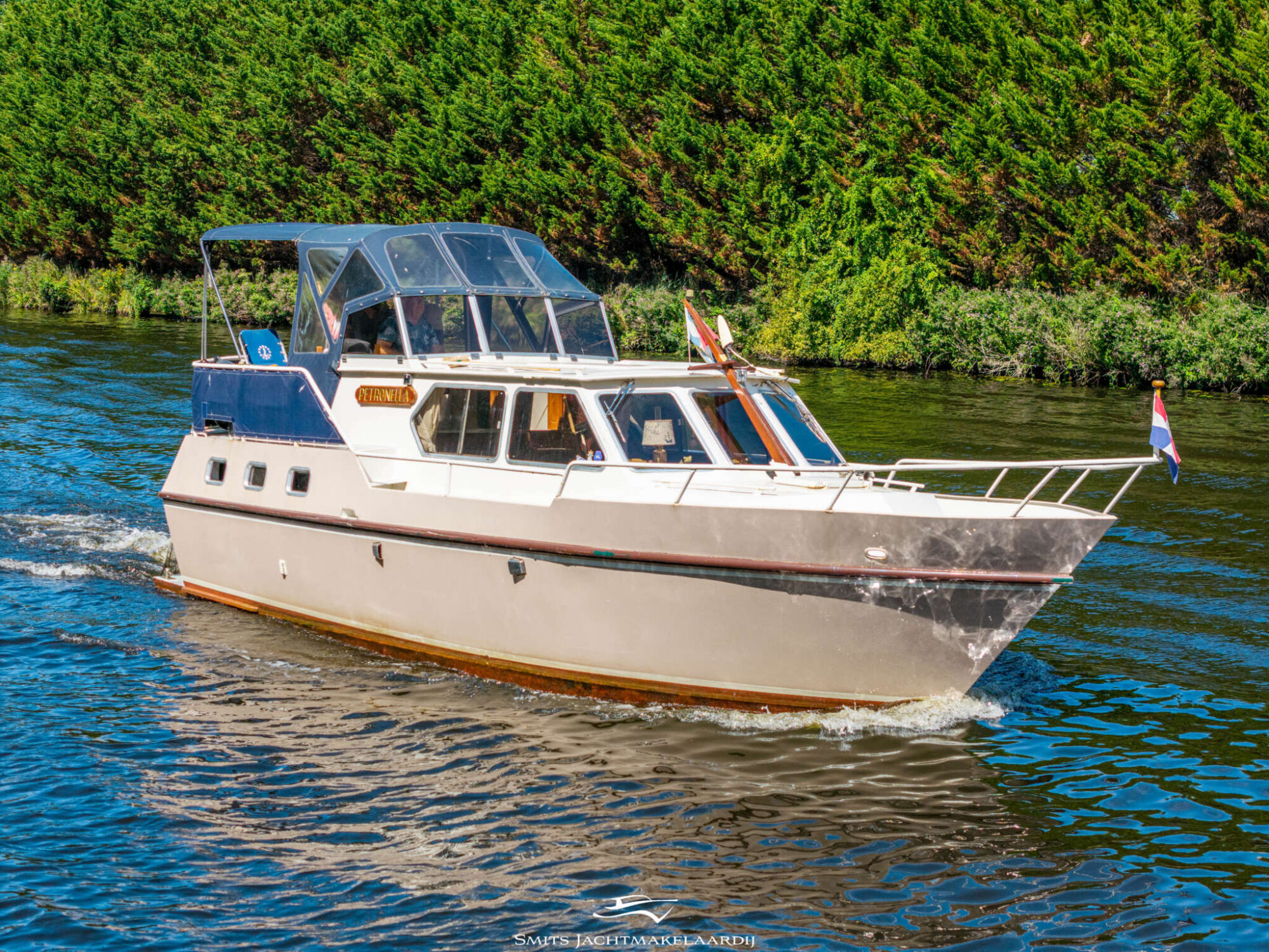 foto: 25 Beachcraft Beachcraft 10.50 AK Cabrio