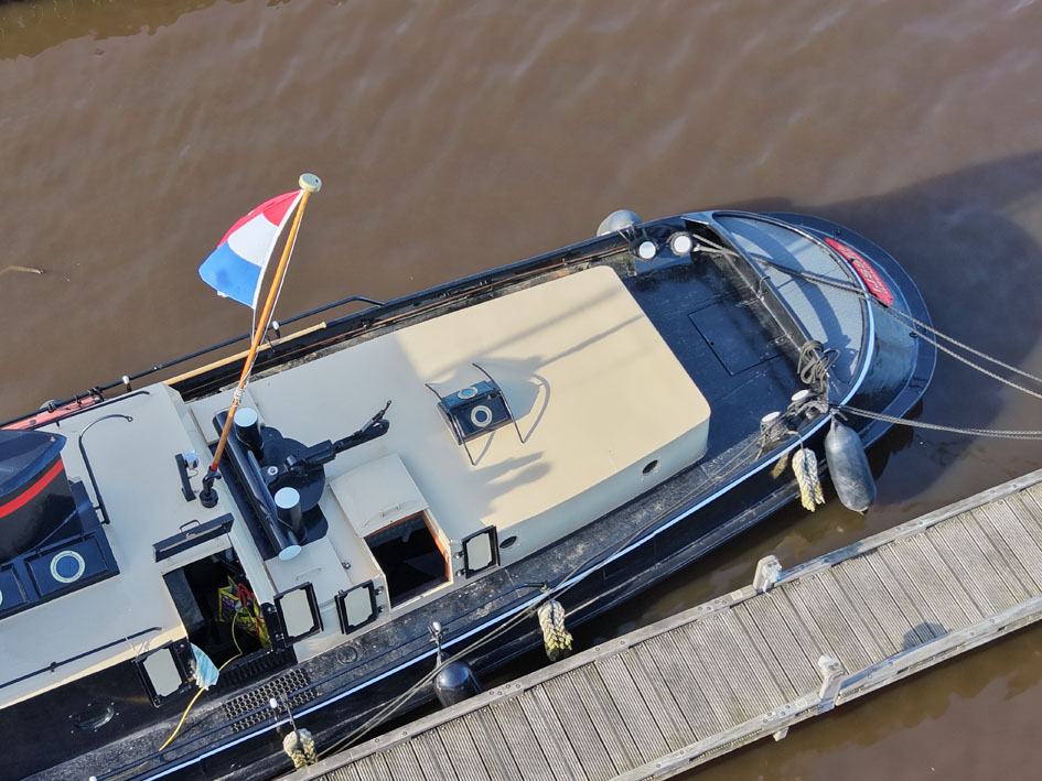 foto: 34 Motorsleepboot 13.90, IJssel