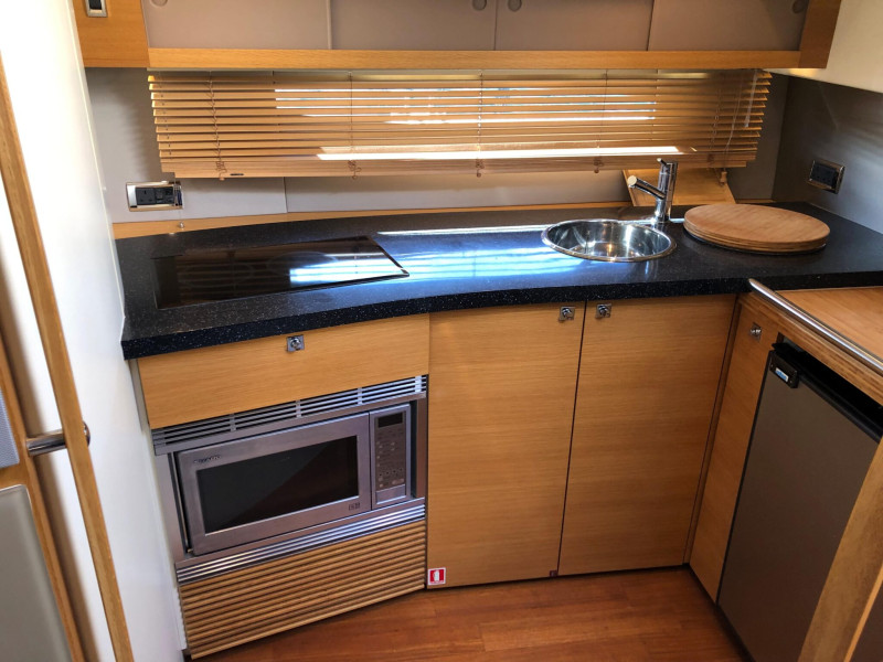 foto: 16 Fairline Targa  44 HT