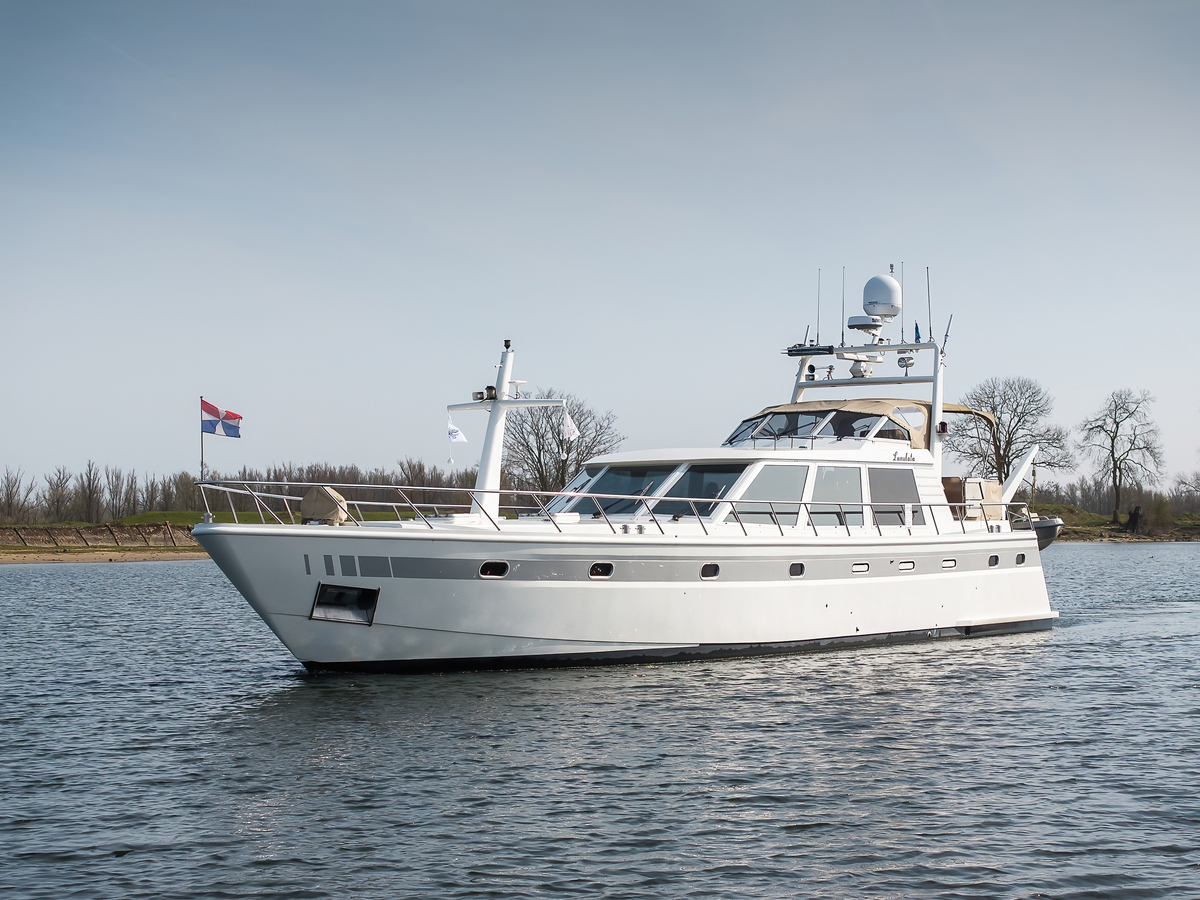 foto: 31 Laancruiser 2100