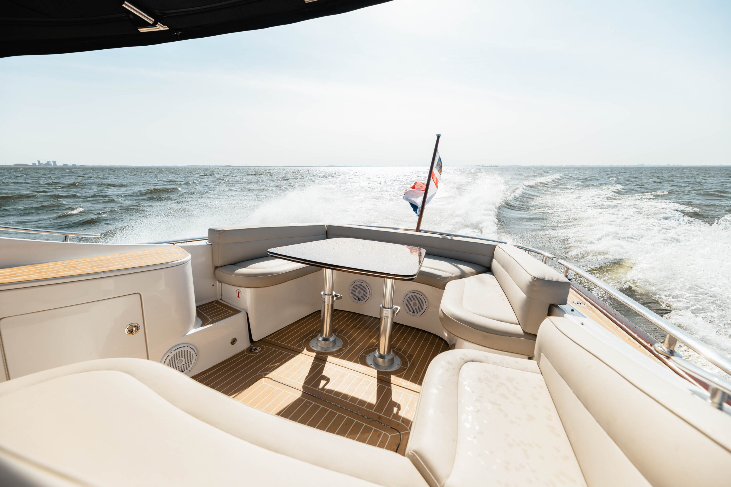 foto: 57 Zeelander Z44