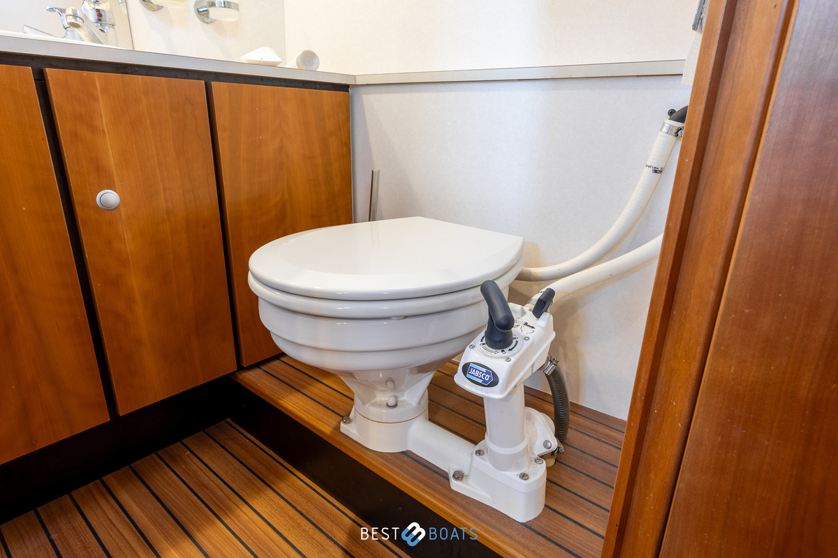 foto: 27 Linssen Grand Sturdy 33.9 AC