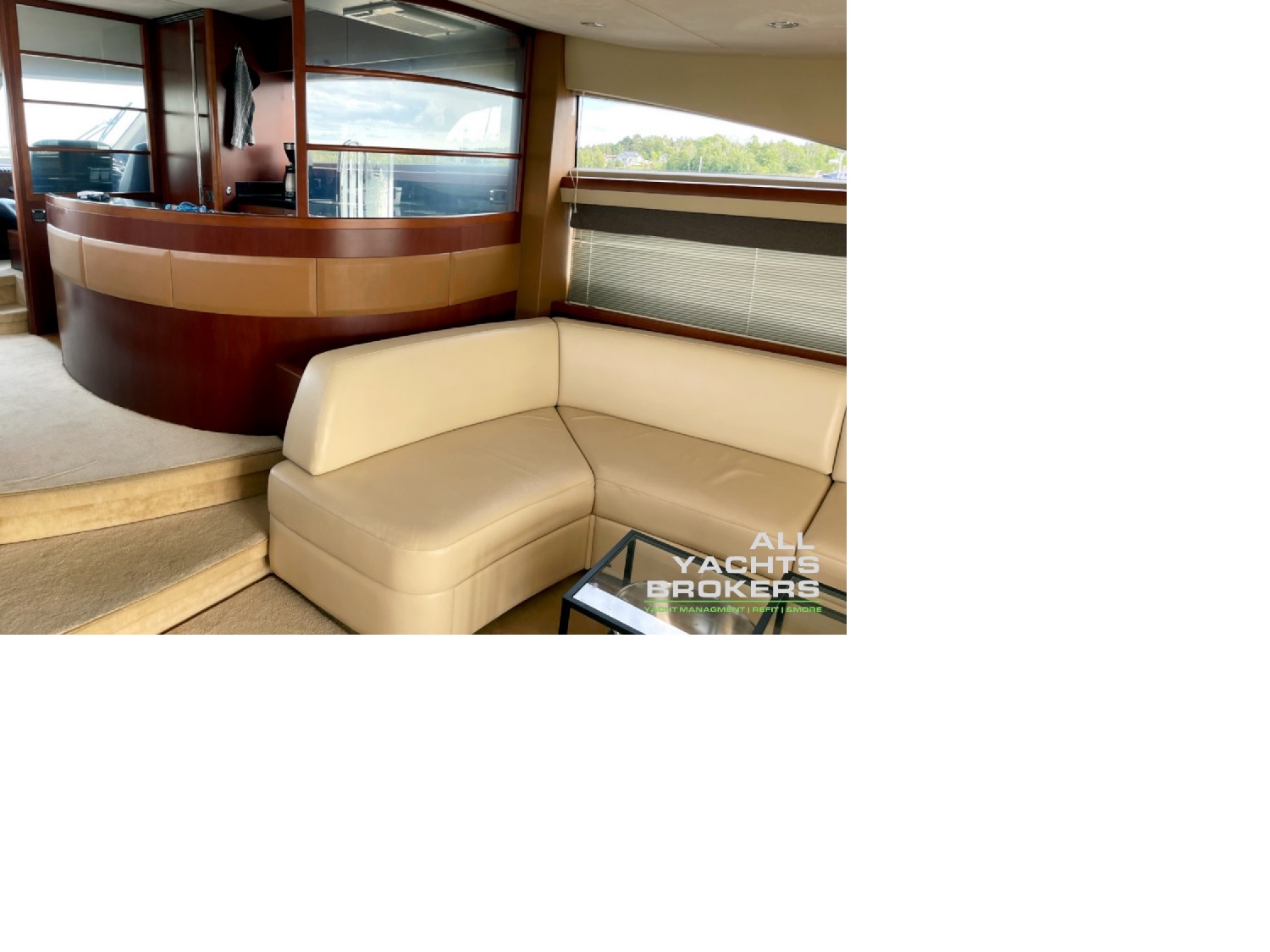 foto: 5 Princess 37 Flybridge