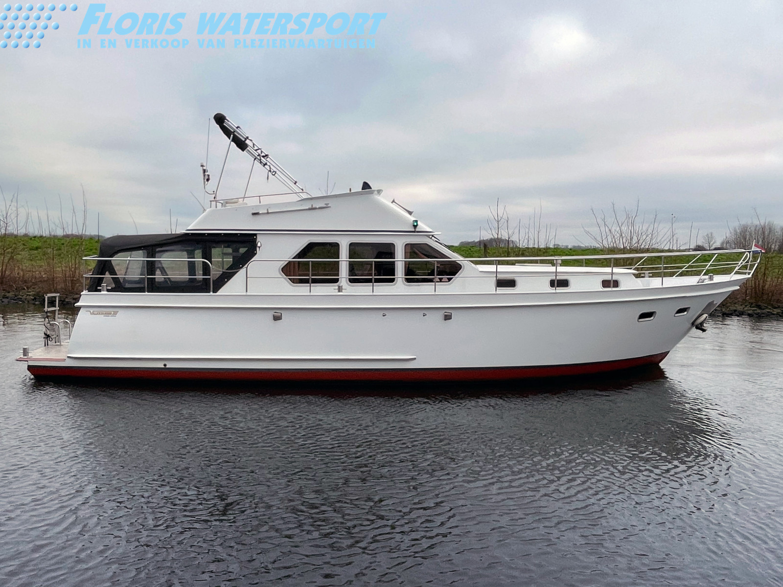 foto: 15 Valkkruiser 1200 Flybridge