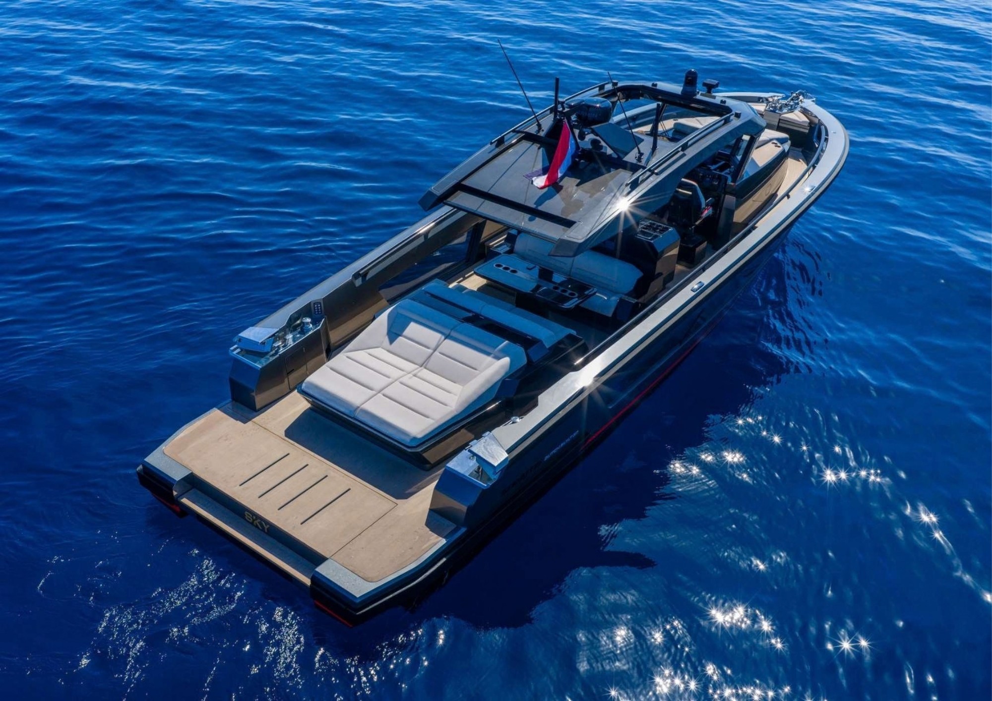 foto: 13 Stratos Yachts Dutch Build 50